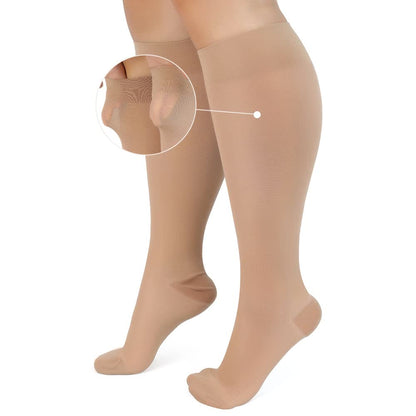 Transparente Kompressionsstrümpfe in Übergröße - image 9