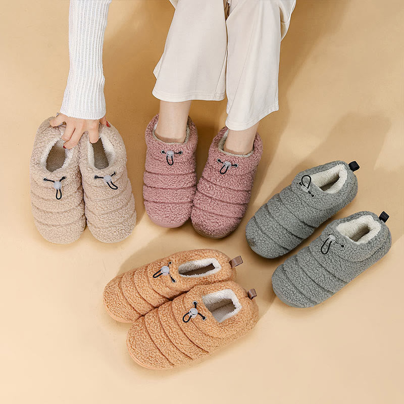 Slipper-Socken mit Kordelzug in Übergröße - image 0