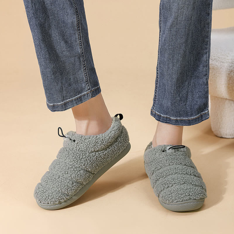Slipper-Socken mit Kordelzug in Übergröße - image 2