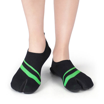 Gestreifte Slipper-Socken mit geteilter Zehenpartie in Übergröße - image 3