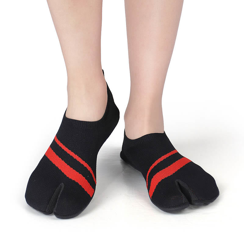 Gestreifte Slipper-Socken mit geteilter Zehenpartie in Übergröße - image 4