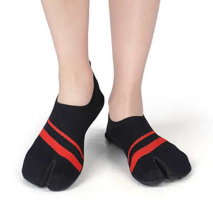 Gestreifte Slipper-Socken mit geteilter Zehenpartie in Übergröße - image 4