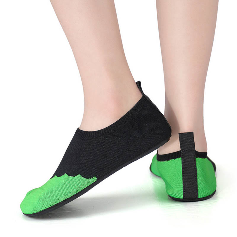 Schwimmsocken mit geteilter Zehenpartie in Übergröße - image 8