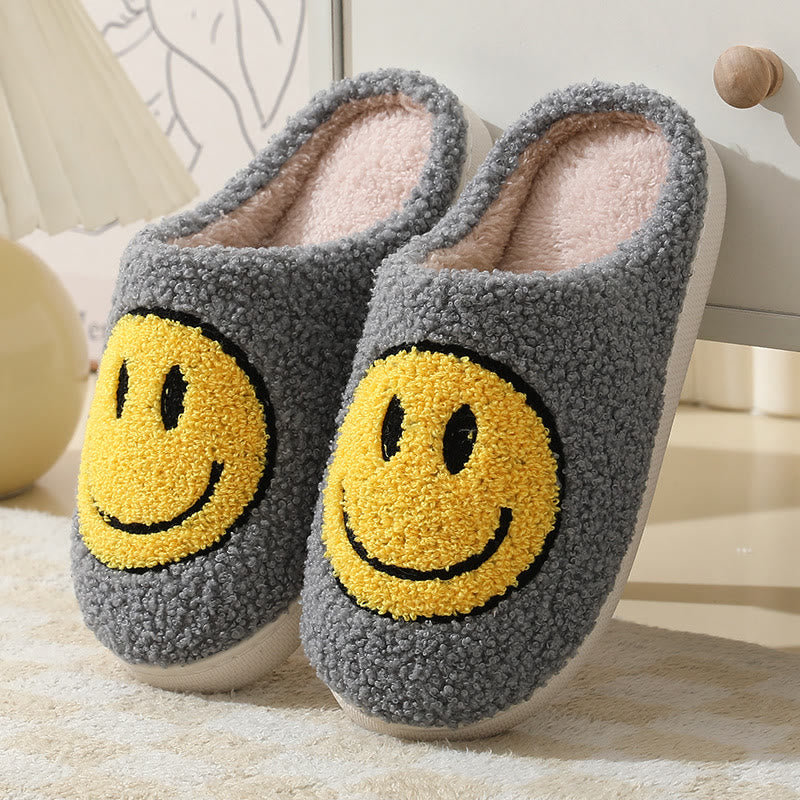 Hausschuhe mit Cartoon-Smiley in Übergröße - Grau - US 11-12 - image 7