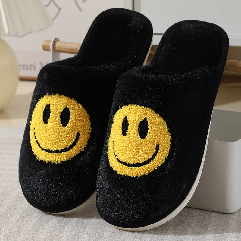 Plüsch-Hausschuhe mit Smiley-Motiv in Übergröße - Schwarz - US 11-12 - image 3