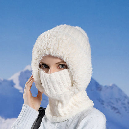 Weicher Winterschal mit Kapuze - image 12