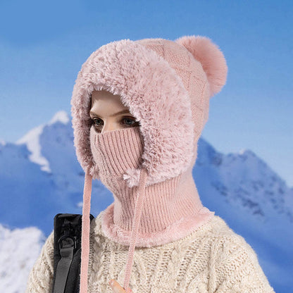 Strickschal mit Kapuze und Kordelzug