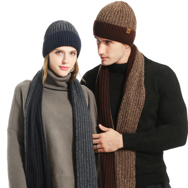 Farblich passende Handschuhe, Beanie, Schal, 3-in-1-Set - image 3