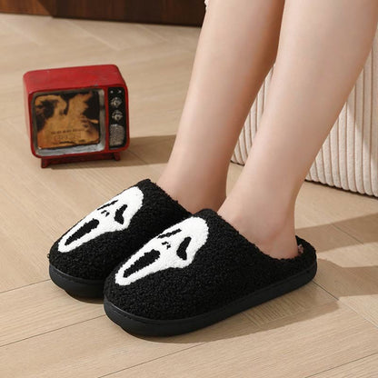 Hausschuhe mit Geistergesicht und Hand und Herz in Übergröße - image 4