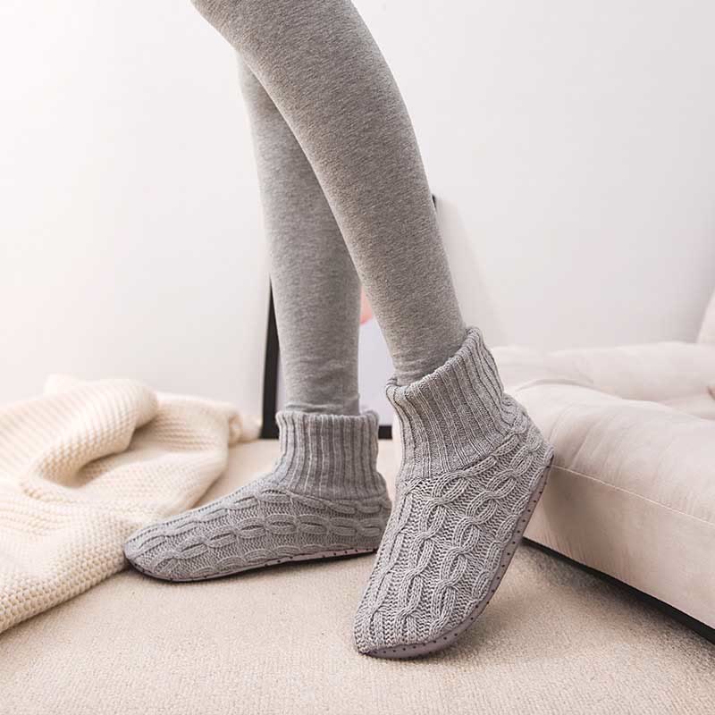 Hautfreundliche, dicke Hausschuhsocken in Übergröße