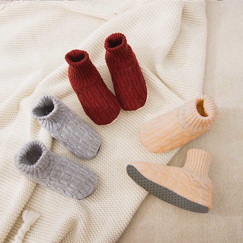 Hautfreundliche, dicke Hausschuhsocken in Übergröße