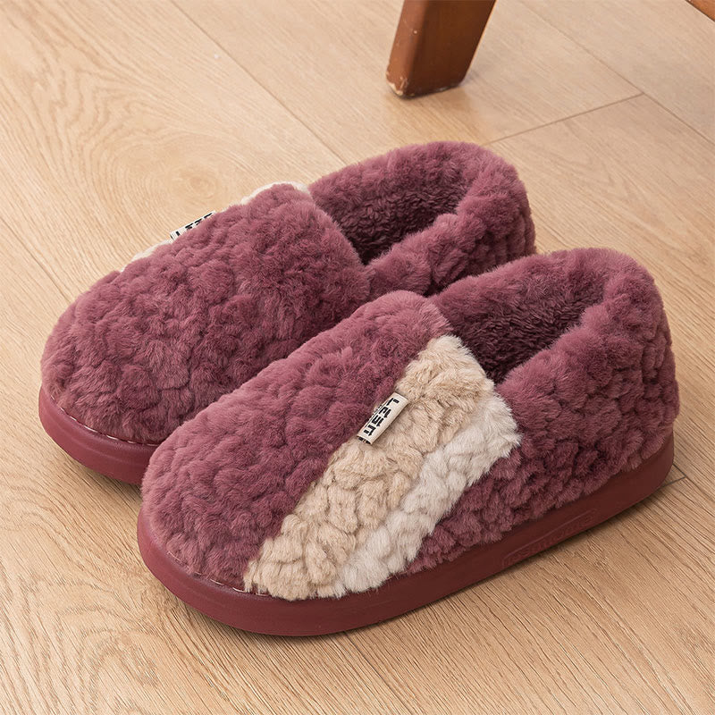 Farblich passende Hausschuhe in Übergröße - Lila - EU43-44 (US9-10) - image 6