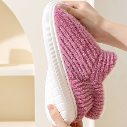 Bequeme Hausschuhe in Bonbonfarben in Übergröße - image 6