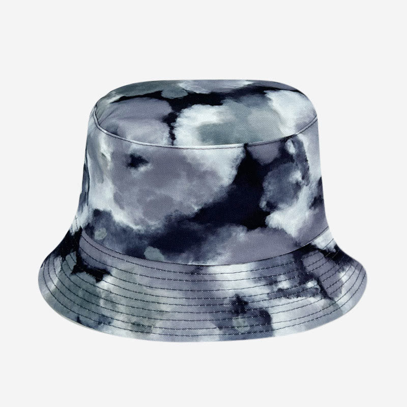 Blau-lilafarbener Fischerhut in Batikoptik in Übergröße