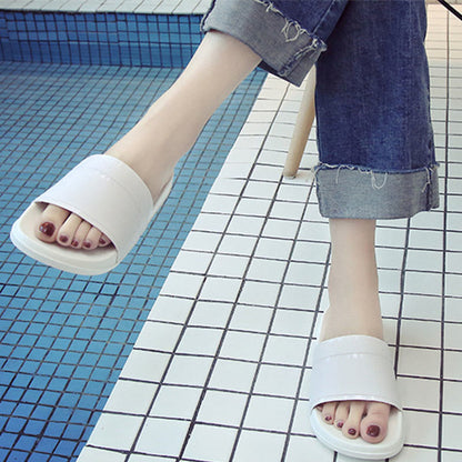 Rutschfeste Pantoletten in Volltonfarbe in Übergröße