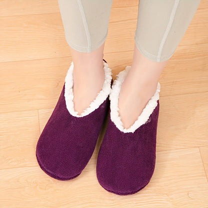 Rutschfeste Hausschuhsocken in Übergröße, einfarbig (3 Paar) - image 1