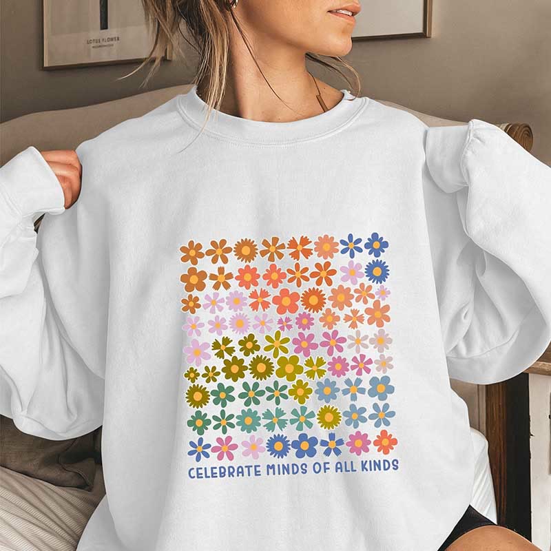 Süßes Blumen-Sweatshirt in Übergröße - Weiß - 3XL - image 2