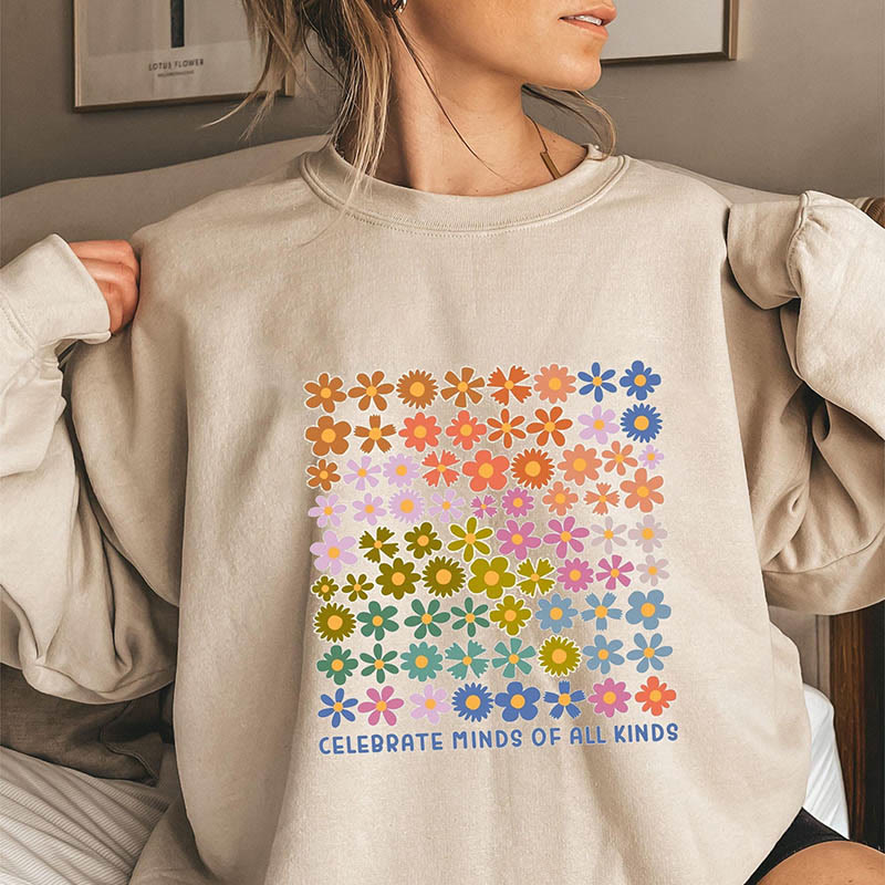 Süßes Blumen-Sweatshirt in Übergröße - Khaki - 3XL - image 0