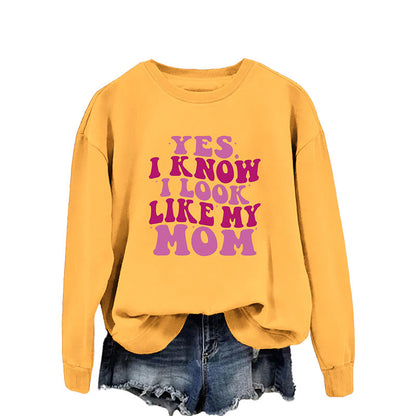 Lila Sweatshirt mit Buchstaben in Übergröße