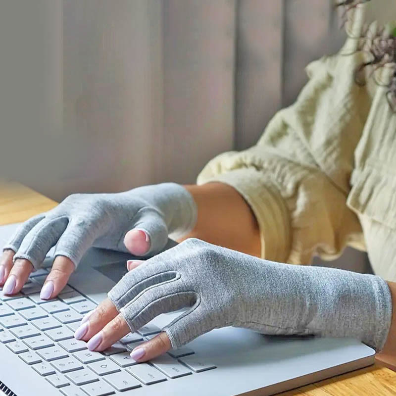 Kompressionshandschuhe aus feuchtigkeitsableitendem Stoff