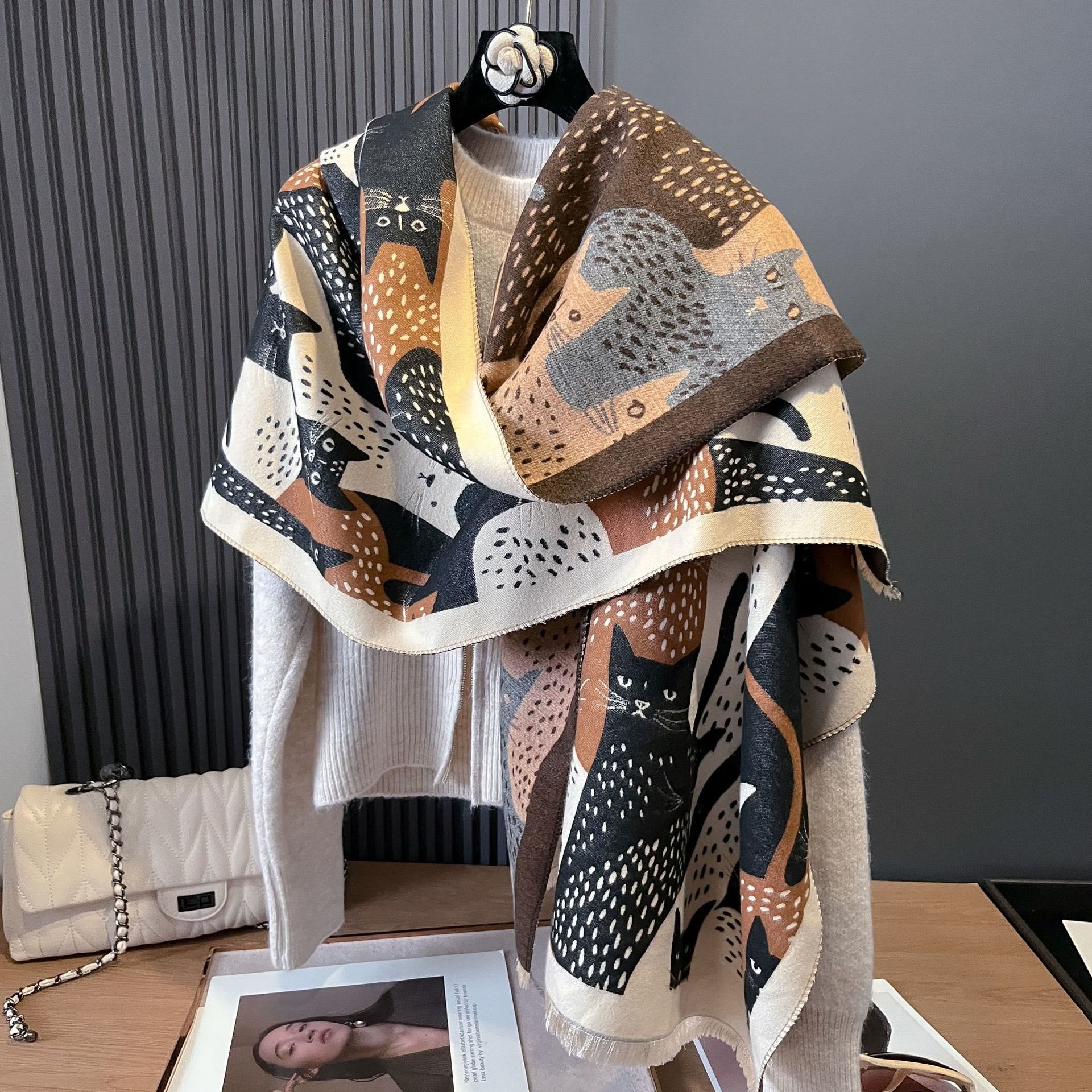 Jacquard-Deckenschal mit süßer Katze - image 10