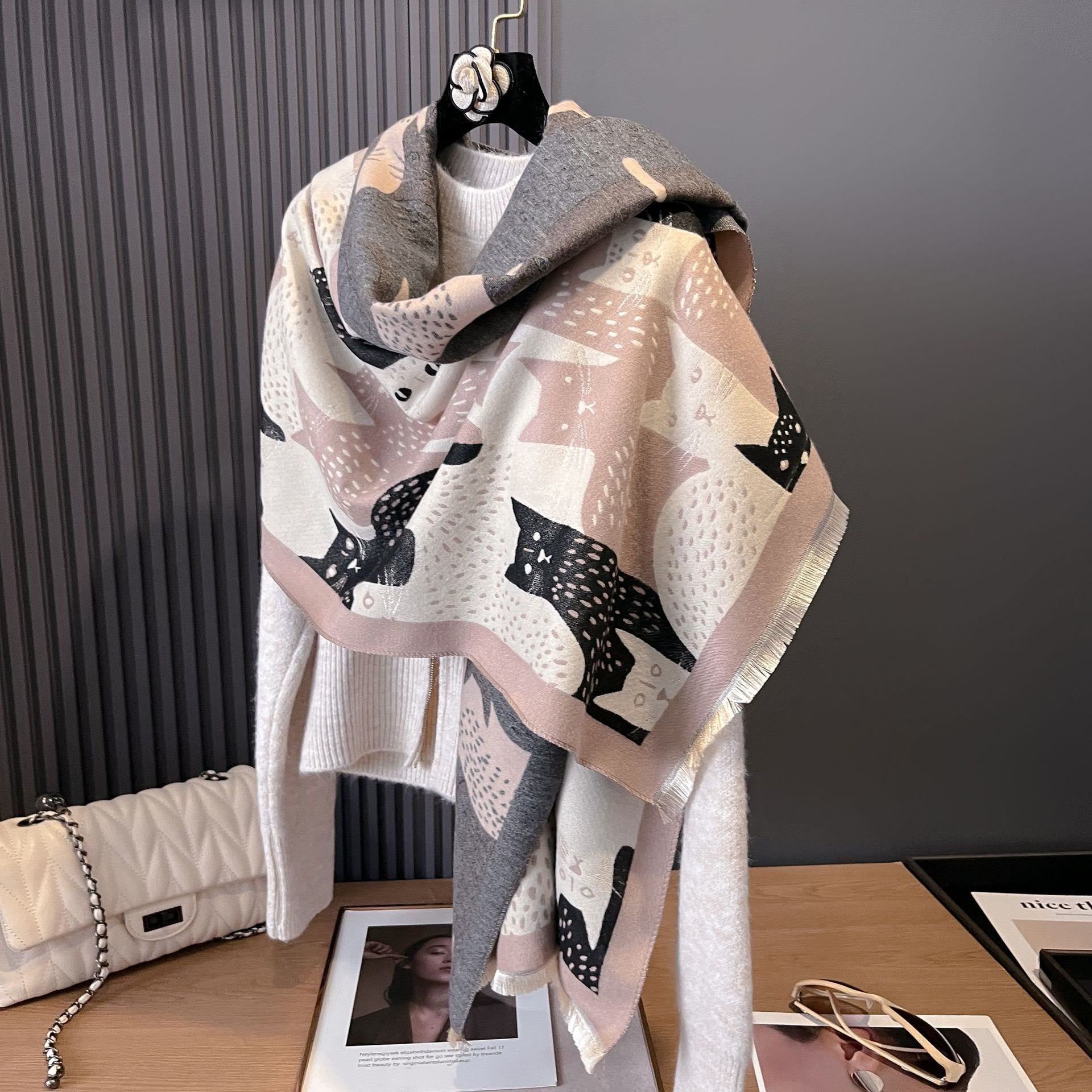 Jacquard-Deckenschal mit süßer Katze - image 10
