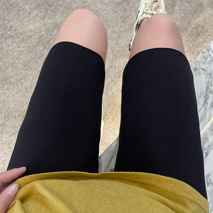 Umstands-Yoga-Shorts mit V-förmiger Taille - image 5