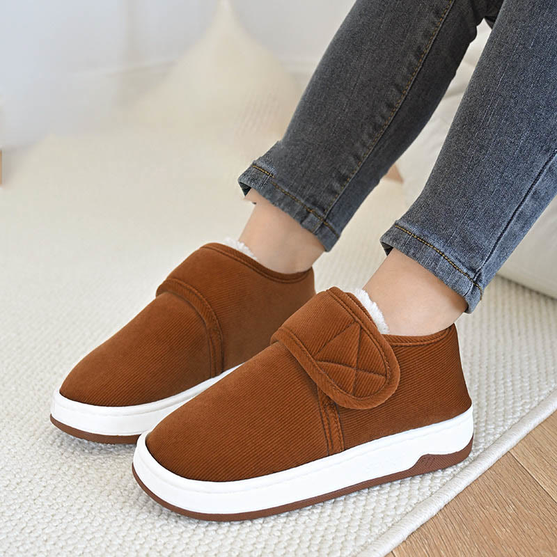 Flauschige, dicke Hausschuhe in Übergröße - image 3