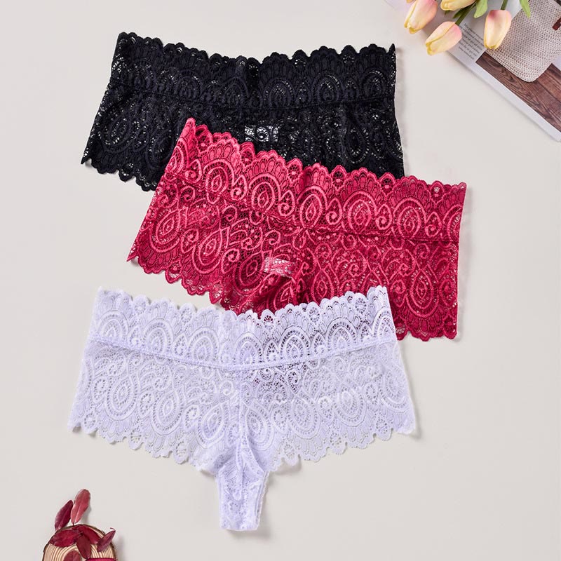 Sexy String aus Baumwolle mit Spitze im Schritt in Übergröße (3er-Pack)