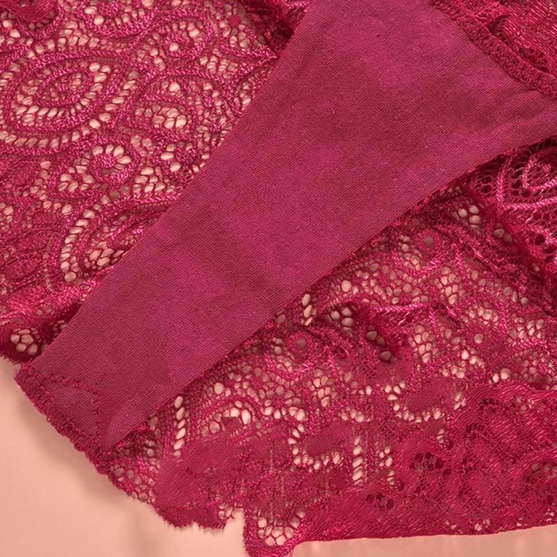 Sexy String aus Baumwolle mit Spitze im Schritt in Übergröße (3er-Pack)