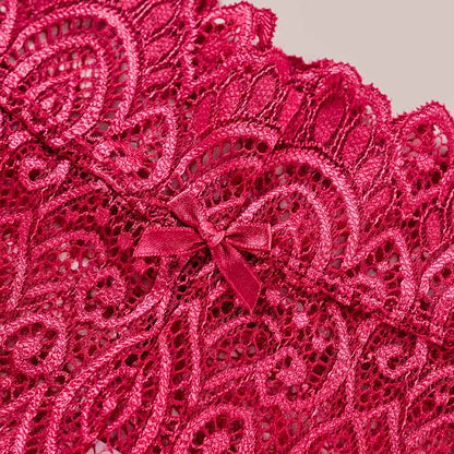 Sexy String aus Baumwolle mit Spitze im Schritt in Übergröße (3er-Pack)