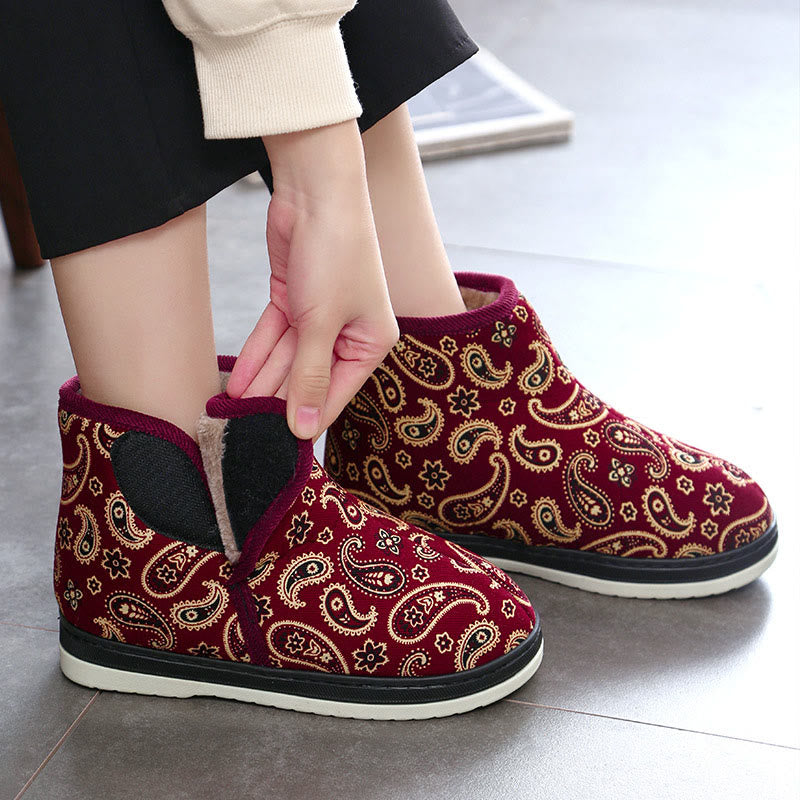 Hausschuhe mit goldener Stickerei in Übergröße - image 2