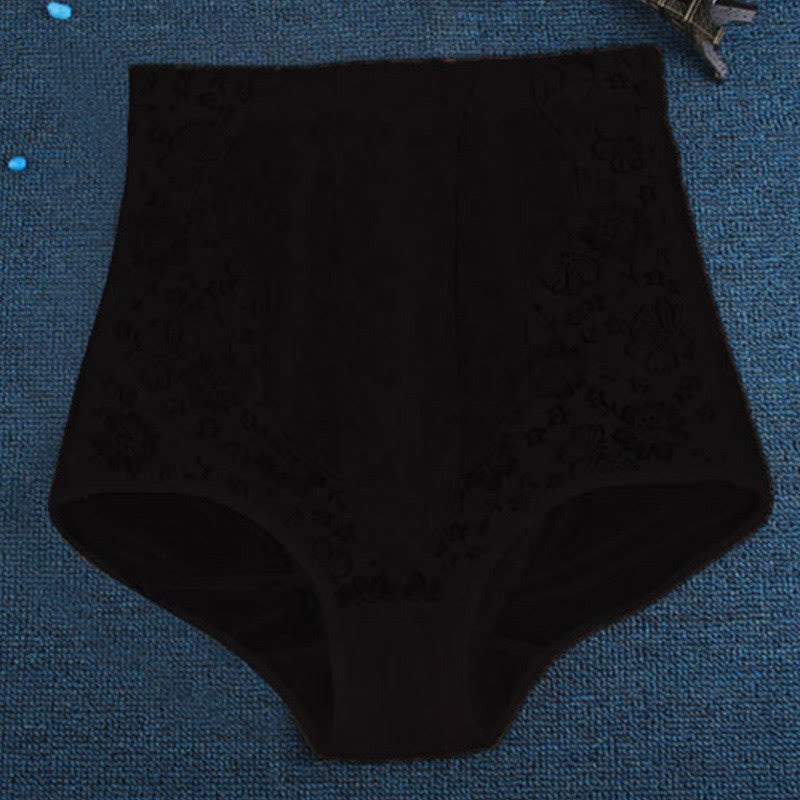 Set aus Spitzen-BHs und Höschen - image 6