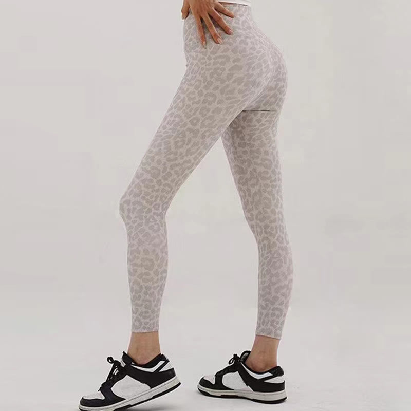 Leggings mit hohem Bund für Fitness und Yoga im Leopardenmuster - image 1