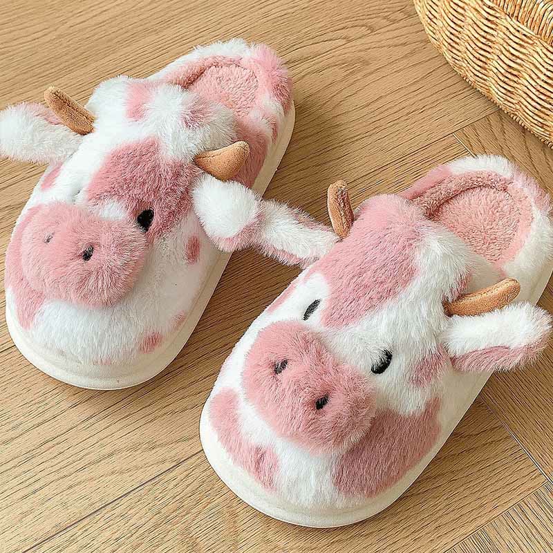 Plüsch-Kuhpantoffeln in Übergröße - Rosa - EU44-45 (US9-10) - image 7