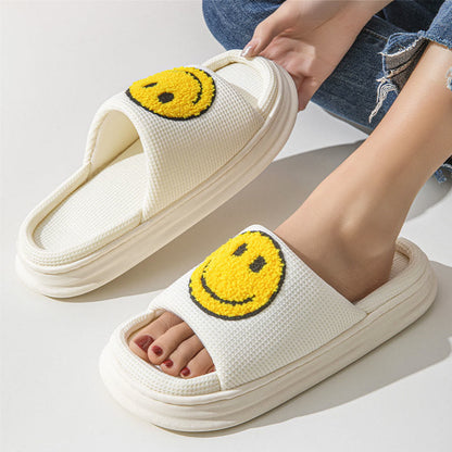 Smiley-Anti-Rutsch-Hausschuhe in Übergröße
