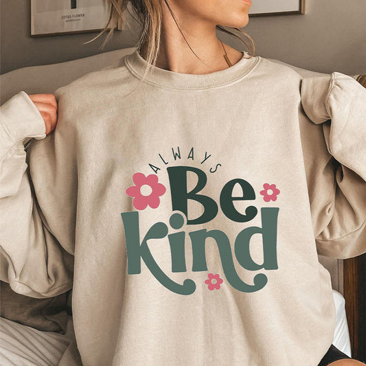 Sweatshirt „Always Be Kind“ in Übergröße - Khaki - 3XL - image 0