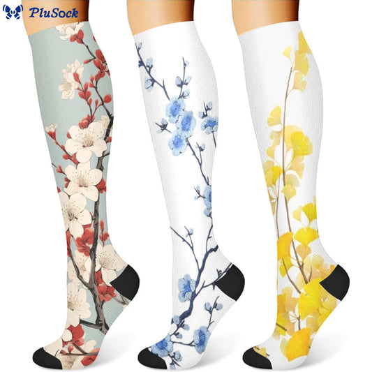 Kompressionsstrümpfe mit Ginkgoblättern und Pflaumenblüten (3 Paar) - image 1