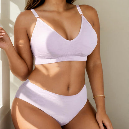 Hellrosa nahtloses, bügelloses Push-Up-BH-Slip-Set