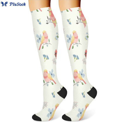 Kompressionsstrümpfe mit Frühlingsblumen und Vögeln (3 Paar) - image 4