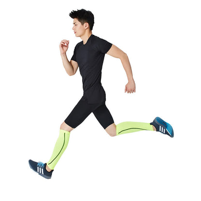 Fluoreszierend grün gestreifte Wadenstulpen