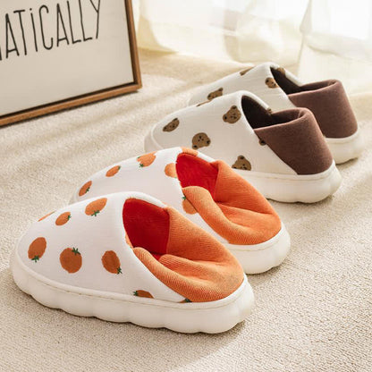 Hausschuhe mit Cartoon-Print, dicker Sohle und geschlossener Rückseite - image 1