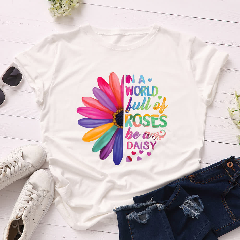 Kurzärmliges T-Shirt mit Gänseblümchen-Print in Übergröße - Weiß - 5XL - image 4