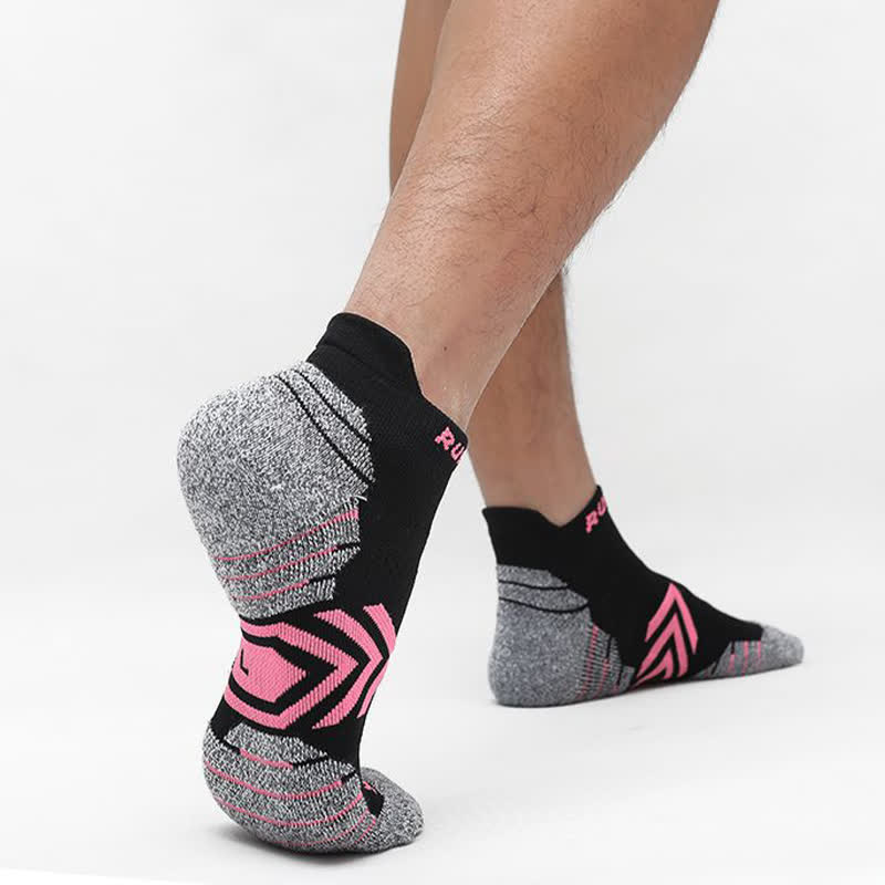 Atmungsaktive Sportsöckchen mit Pfeilmotiv in leuchtenden Farben (6 Paar)