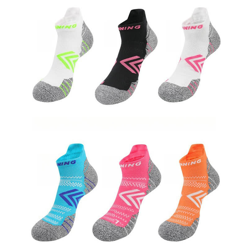 Atmungsaktive Sportsöckchen mit Pfeilmotiv in leuchtenden Farben (6 Paar)