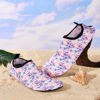 Rutschfeste, atmungsaktive Strandschuhe mit buntem Muster