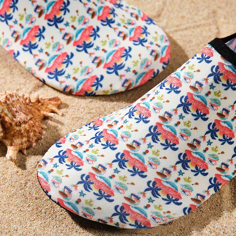 Rutschfeste, atmungsaktive Strandschuhe mit buntem Muster