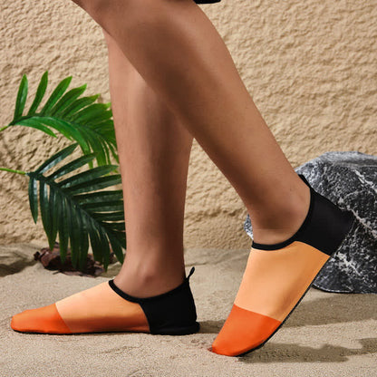 Rutschfeste, atmungsaktive Strandschuhe mit buntem Muster