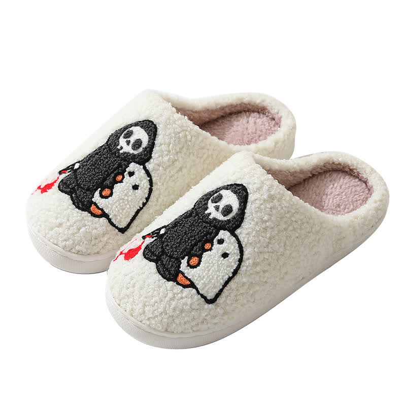 Flauschige Hausschuhe mit Cartoon-Totenkopf-Geister-Print - image 10
