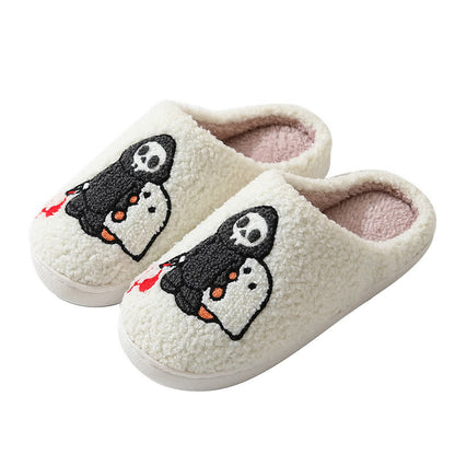 Flauschige Hausschuhe mit Cartoon-Totenkopf-Geister-Print - image 10